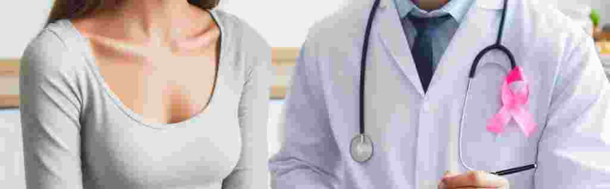 Pesakit kanser mengambil nasihat daripada doktor tentang makanan